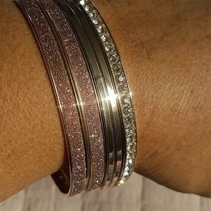 Plus size rosegold bangle set